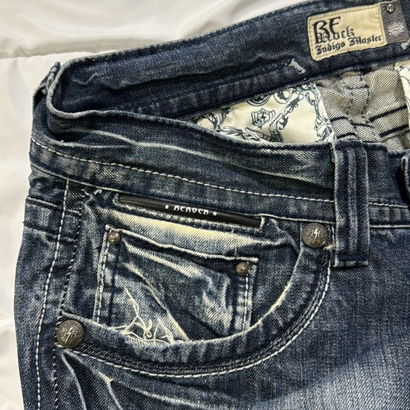 Men’s ReRock Tokyo Distressed Straight Jeans - Picture 5 of 7